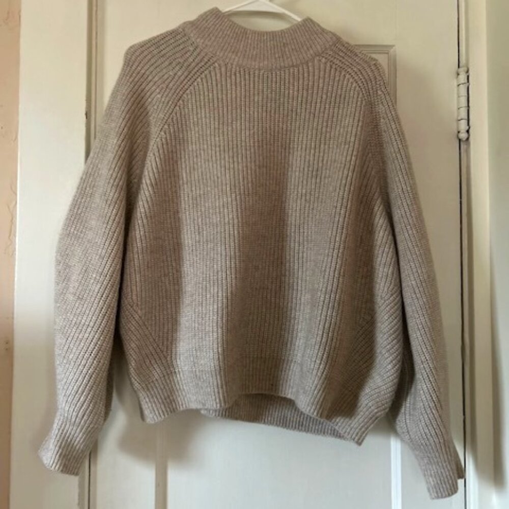 H&M Sweater, size L